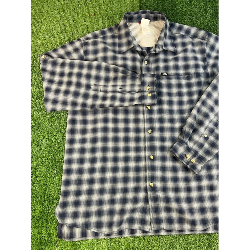 The North Face Mens Blue Plaid Long Sleeve Button Down Shirt Size Medium‎ MD